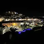 4 Bed-Sleeps 8-Sea View-Pets-Parking